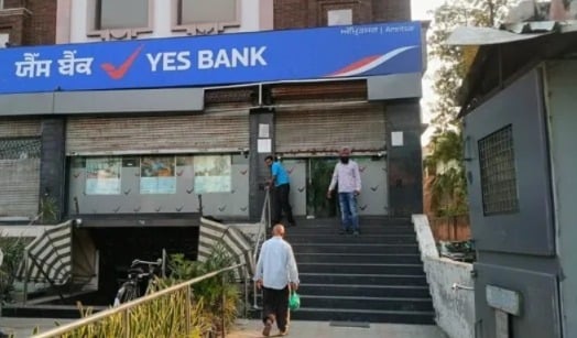 अमृतसर में बैंक मैनेजर से बवाल: आर्थिक विवाद ने कैसे छीना सुरक्षित पेशे का मान?